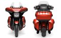 Street Glide Ultra Modell 2025 in Whiskey Fire / Vivid Black