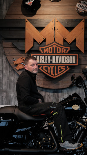 Armin, Werkstatt-Chef