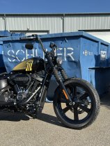 Neumaschine (Custom-Umbau) Softail Street Bob "Bumblebee"